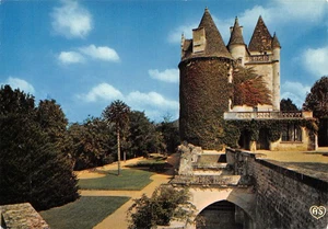 24 LES MILANDES - Picture 1 of 2