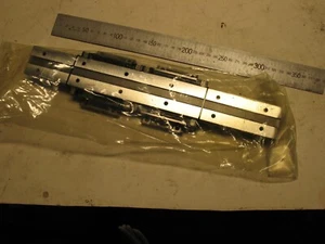NUOVO CON SCATOLA NSK DUAL LW27 SCIVOLI A SFERA SU GUIDA LUNGHEZZA 340 mm A0985 - Foto 1 di 4