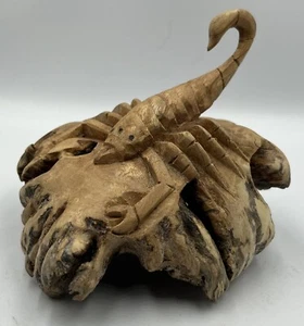 Handgeschnitzter Skorpion - aus Holz - Unikat - Bild 1 von 9