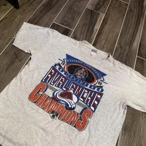 1996 NHL Western Conference Colorado Avalanche Rare Design Ash T shirt HN2356 - Picture 1 of 2