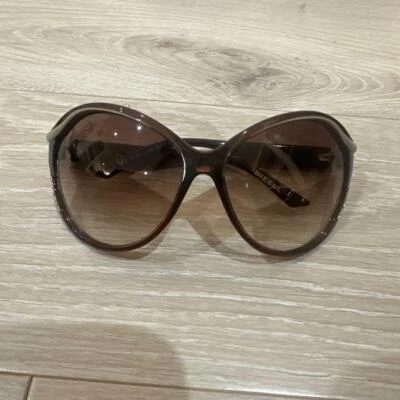 Diesel Hombres Marrón Gafas de sol de gran tamaño Lentes de alta calidad Clásicas atemporales Usadas Foto 1 de 4