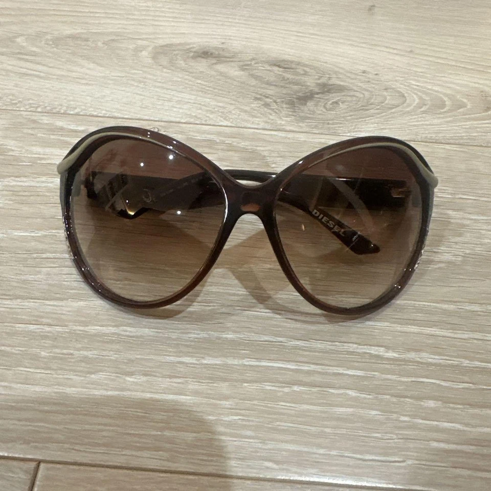 Diesel мужчин коричневый негабаритные солнцезащитные очки высокого качества линзы классический вневременной б/у - Изображение 1 из 4