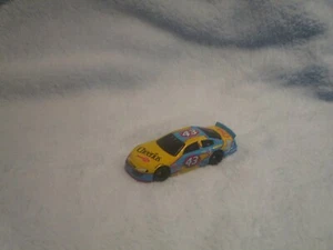 Hot Wheels Racing Car 2005 #43 Cheerios Dodge Charger - Imagen 1 de 2