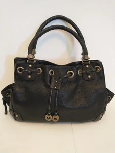 Michael Kors Schultertasche Damen schwarz Leder Messing Nieten Seitentaschen - Bild 1 von 11