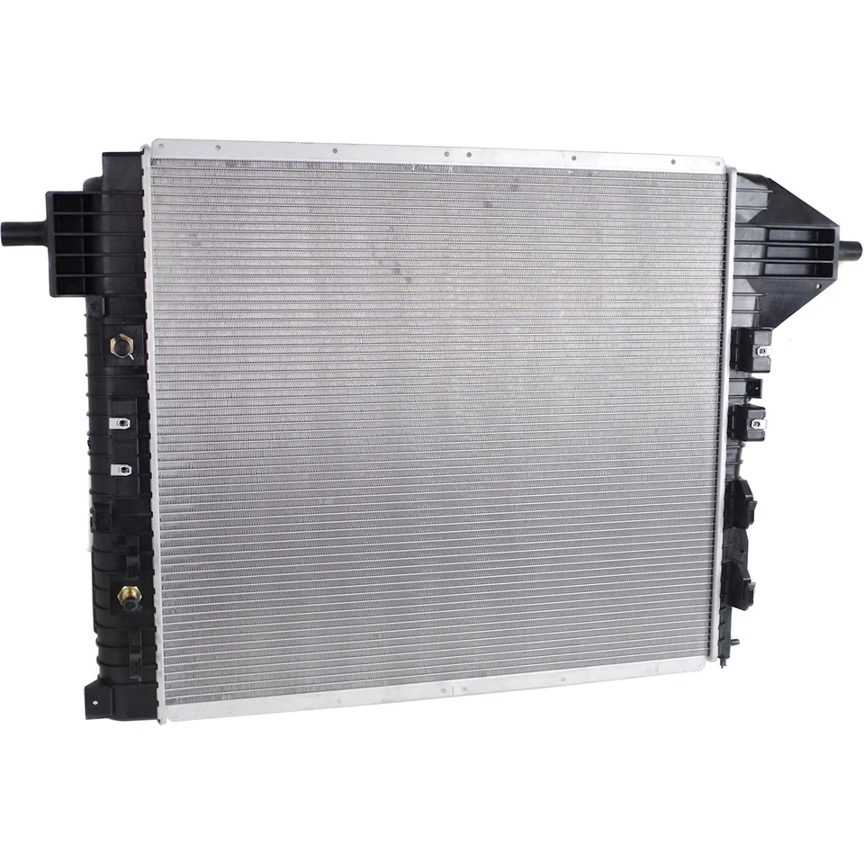 Radiator For 2011-16 Ford F-250 Super Duty F-350 Super Duty 6.2L 1 Row - Image 1 of 4