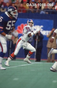 Vance Johnson - Denver Broncos- 35mm color slide - DA38-1016-058 - Picture 1 of 1