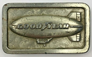 Hebilla de cinturón de peltre dirigible de goma vintage GoodYear de Bergamot Brass Works G-96 - Imagen 1 de 6