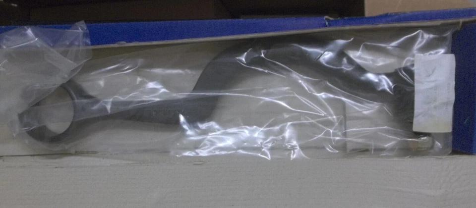 Рычаг управления тягой переднего правого трека: 31 12 1 133 712 подходит для BMW 530i/535i/540i/M5 - Изображение 1 из 2