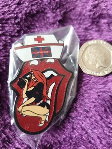Sexy FUN  - Naked  JESSICA RABBIT  - PIN BADGE NEW  - Picture 1 of 1