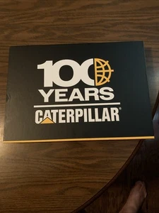 Caterpillar 100 Year Anniversary Gift Set - Picture 1 of 5