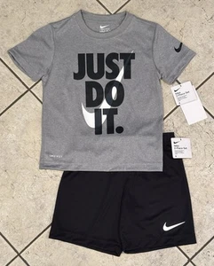 New Nike Boys' Dri-Fit 2 Piece T-Shirt & Shorts Set Black Gray Size 4T 3-4 Yrs - Picture 1 of 4