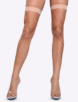 Be Wicked 1922 Atrapado en mi trampa muslos altos Foto 1 de 4