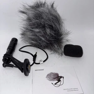 Neewer CM14 Pro Microphone For Phone With Holder Audio Cables Pod Cast Intervie - Picture 1 of 8