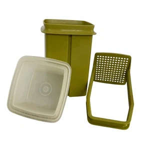 Vintage Tupperware 1330-8 PICKLE KEEPER Pick-A-Deli Container Green w Lid & Lift - Picture 1 of 4