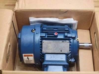 Siemens Premium Duty AC Motor, 1LA91444YK00, RGZESD, 1HP, 1745 RPM, 575VAC, 143T - Image 1 of 4