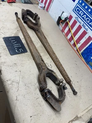 Ford Truck F150 Bronco 1973 1979 media tonelada Dana 44 eje delantero brazos de radio 4x4 4x4 Foto 1 de 4