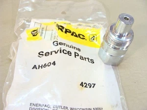 NEW ENERPAC AH604 4297 male half hydraulic fitting Spee-D-Coupler - Picture 1 of 6