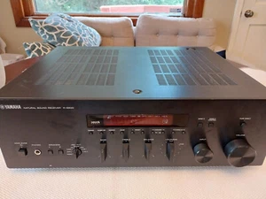 Yamaha R-S500 Ricevitore Stereo Suono Naturale 75W/canale - Foto 1 di 9