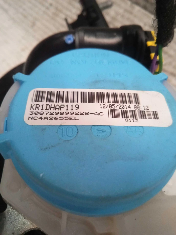 2015 Mercedes-Benz CLA-Class Grey Seat Belt OEM 1178601385 62K Miles Foto 1 de 4