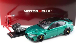 Motorhelix Alfa Romeo Giulia GTA Montreal Green Met  + Engine 1/18. M89002 - Picture 1 of 17