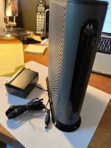 Motorola MB8600 DOCSIS 3.1 Kabelmodem gebraucht - Bild 1 von 3