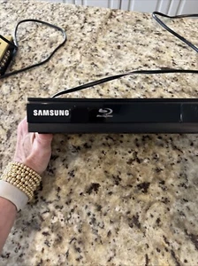 Lettore Blu-ray Disc Samsung Modello: BD-EM57.  Si accende bene - Foto 1 di 6