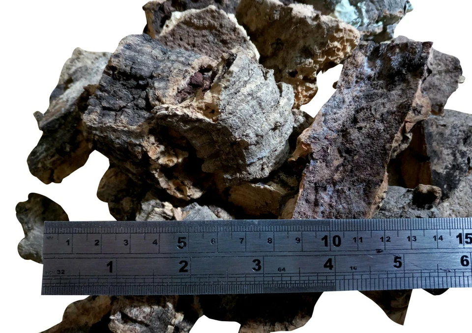 Mini Mixed Cork Bark For Small Tubs & Ideal For Spiderlings 100 gram Bag