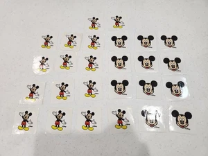 Lote de 26 Pegatinas Redondas Disneyland Mickey Mouse Parque Temático Regalo Parques Disney - Imagen 1 de 5