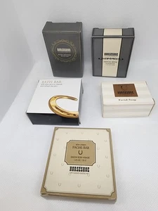 Menge 5 Vintage Hufeisen Casino Hotelzimmer Seife, Bad Kristalle, Zahnspülung - Bild 1 von 8