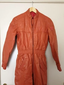 DAINESE Tuta moto intera 1 pezzo vera pelle VINTAGE RETRO RACER MOL tg 46 anni70 - Foto 1 di 10
