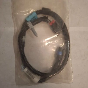 Chevrolet- Cadillac- GMC Passenger side Vehicle Speed Sensor GM#22863501 - Picture 1 of 9