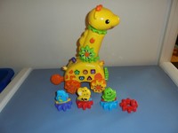 spin and laugh gearaffe