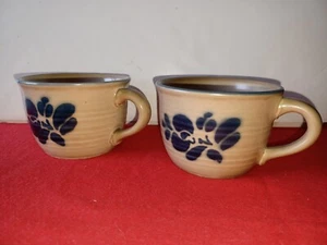 2 Pfaltzgraff Stoneware Coffee Tea Mug, Cup - Set of 2 Blue & Tan FOLK ART USA - Picture 1 of 4