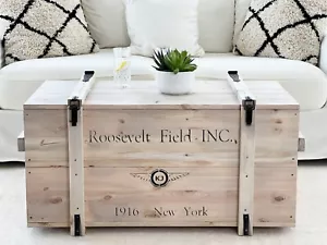 Chest Coffee table Wood solid Living room table Trunk table Box vintage shabby - Picture 1 of 7