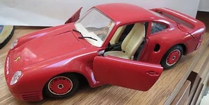 BBURAGO DIE CAST METAL MODEL W/ PLASTIC PARTS PORSCHE 959 TURBO 1:24 SCALE - Picture 1 of 10
