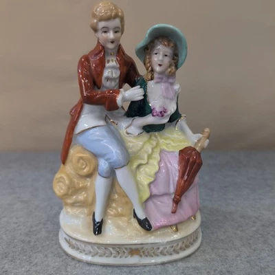 Estatuilla de porcelana vintage pareja elegante estilo regencia porcelana Japón Foto 1 de 4