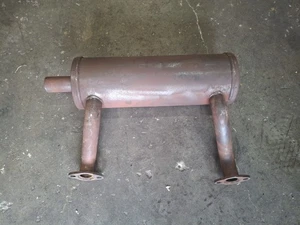 Hustler Raptor SD Zero Turn Rasenmäher OEM Schalldämpfer 605793 - Bild 1 von 1