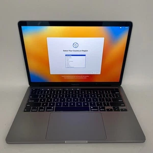 MacBook Pro 2020 13" - 8GB - 256GB SSD (Read Description) - Afbeelding 1 van 6