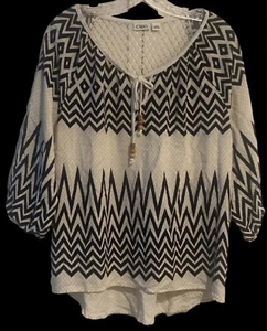 Cato Cream Black Chevron Pattern Lace Back Insert Blouse Top 3/4 Sleeves Size L - Picture 1 of 7