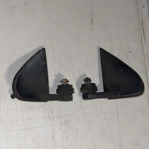 98-2000 NISSAN FRONTIER D22 HARDBODY D21 86.5-97 PAIR OEM MIRROR BASES FREE SHIP - Picture 1 of 3