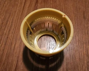 Omega Juice Extractor Screen COARSE Strainer VRT330 VRT350 OEM Part Yellow - Picture 1 of 3