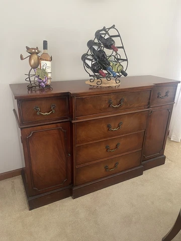 Vintage Dining room Buffet Classic Style Sideboard 1960's Chicago pickup! Cover