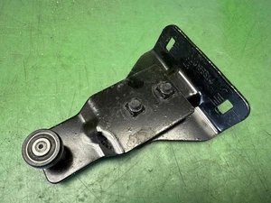 SAIC E-Deliver 3 basi SL EV MAXUS supporto rullo porta lato superiore sinistro C00165814 - Foto 1 di 3