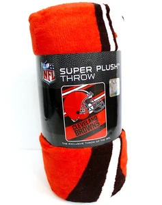 Cleveland Browns NFL Logo Helmet Super Plush Throw Blanket 46 x 60 in NWT - Picture 1 of 4