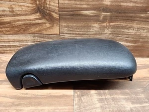 00-05 Chevy Monte Carlo Center Console Arm Rest Lid Assembly Top Pad Black OEM - Picture 1 of 8