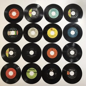 Vintage Selection 16 Random 45 RPM Records Oldies Rock Country Soul More-LOT 2 - Picture 1 of 3