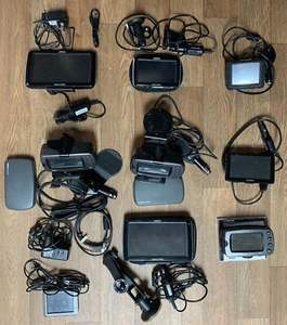 HUGE Lot Of 9 GPS Garmin & Magellan Untested AS-IS Some Cords And Accessories - Picture 1 of 10
