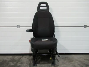 Ducato III Boxer II Jumper II Vorne Links Sitz Fahrersitz mit Armlehne Original - Bild 1 von 7
