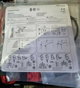 Honeywell GKMB16 Safety Switch (R1S1.7B2) - Picture 1 of 2