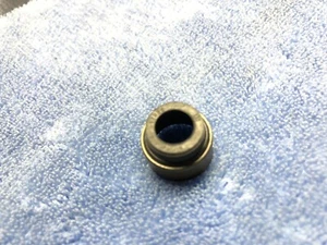 Porsche 911 930 964 944 Valve Stem Seal New ELRING KLINGER NEW X12 - Picture 1 of 7